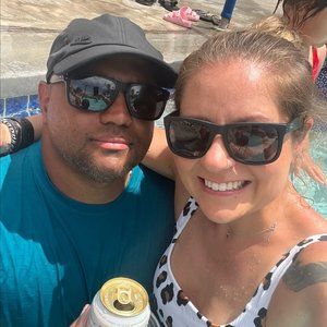 Meet your Posher, Afton